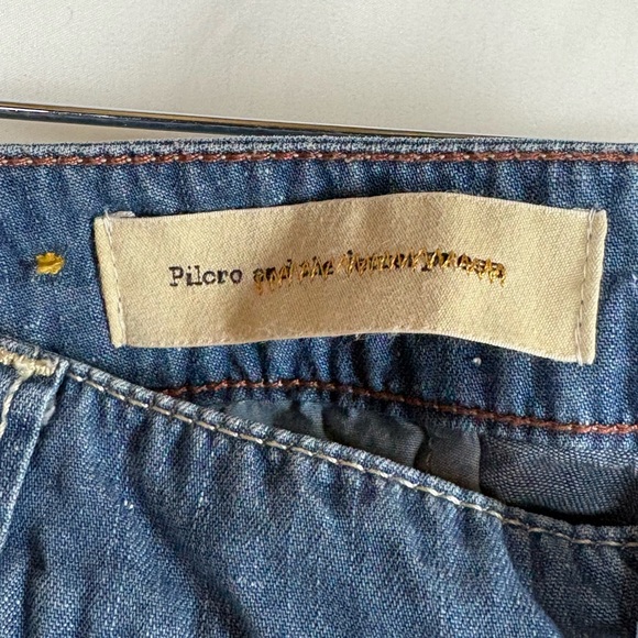 Pilcro Wide-Leg Jeans in Medium Blue Wash - Picture 3 of 8